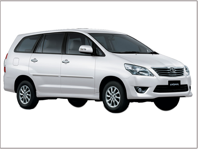 TOYOTA INNOVA